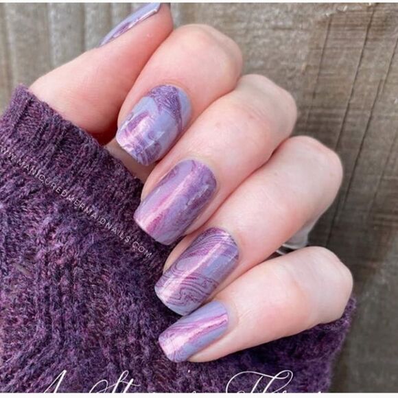 3/$20💘 Color Street Nail Polish Strips in A Stone's Throw - Picture 5 of 13